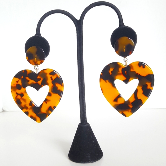 J. Crew Tortoise Heart Drop Earrings ๐ Acrylic ๐ Jumbo Hearts - Picture 2 of 7